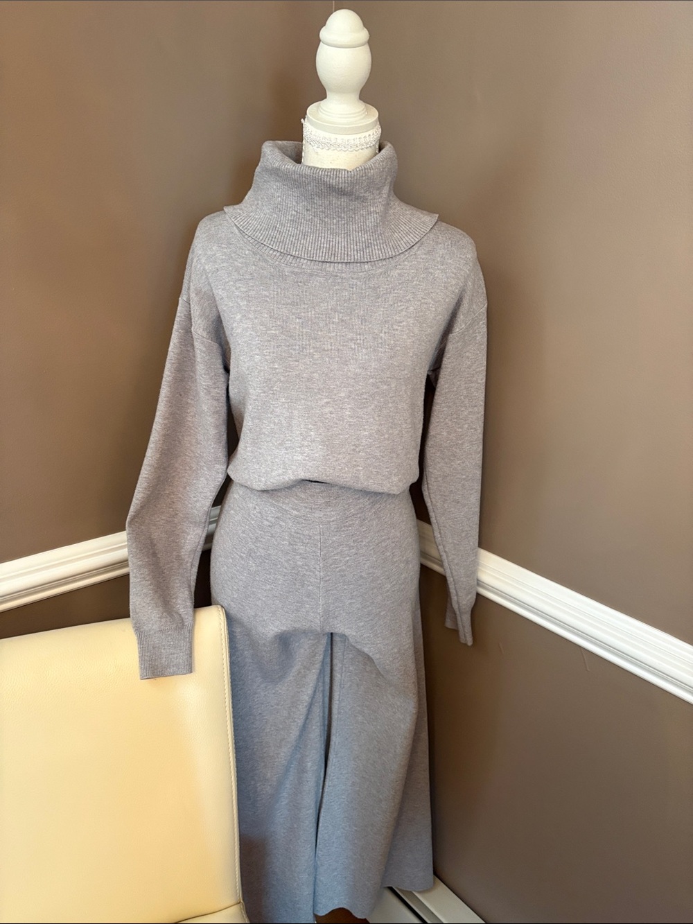 Gray Turtleneck Knit Sweater/Pant - Women's Cozy Long Sleeve/Pant Set